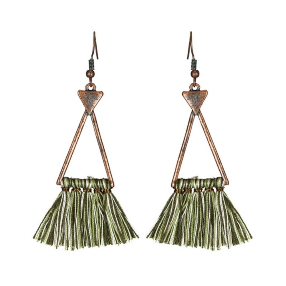 Hallow Tassel Earrings